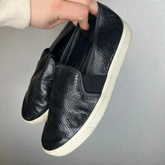Vince Blair Black Snake Embossed Leather Slip On Sneakers Women 7.5 M EUR 37.5 - Picture 3 of 7